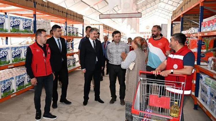 Osmaniye’deki sosyal marketler, afetzedelerin hizmetinde