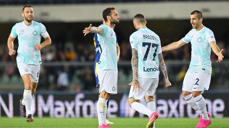 Hakan Çalhanoğlu attı, Inter farklı kazandı: 6-0