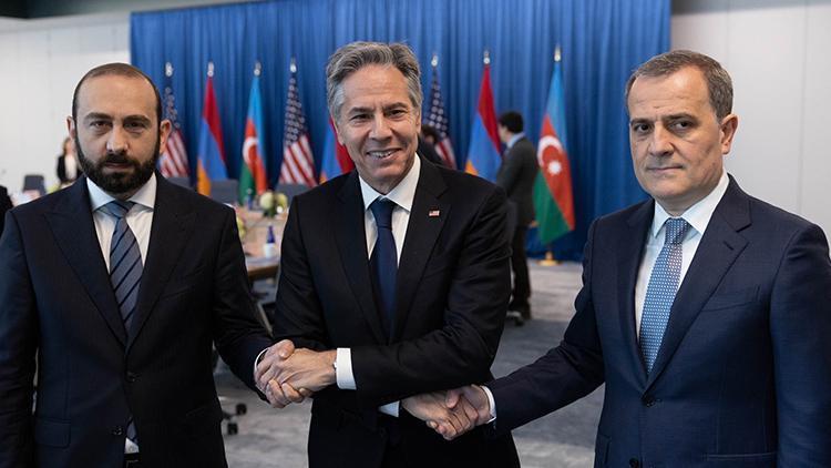 Azerbaycan ve Ermenistan, barış anlaşması taslağının bazı maddelerinde uzlaştı