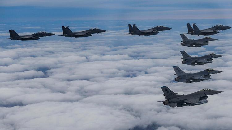 ABDye ait F-16 savaş uçağı Güney Korede düştü