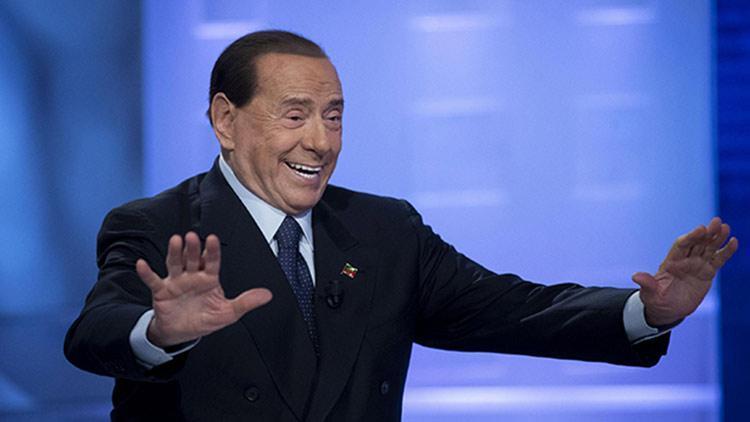 Bir aydır hastanede yatan Berlusconi’den ilk mesaj