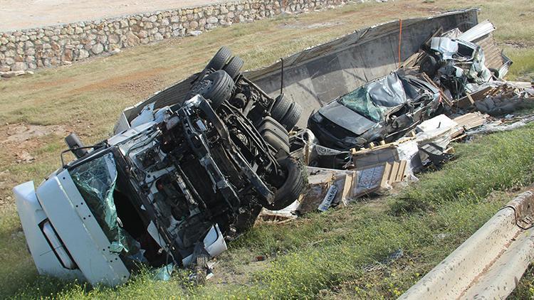 Şanlıurfa’da feci kaza: 6 can kaybı