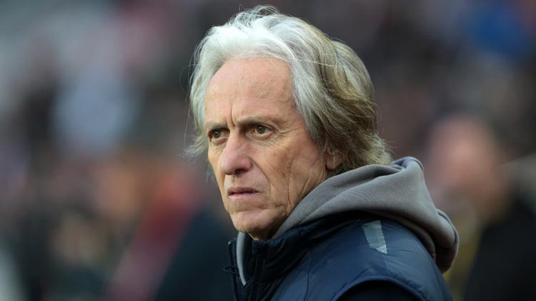 Jorge Jesus: Saha dışı kararlara karşı da güçlü olmalıyız