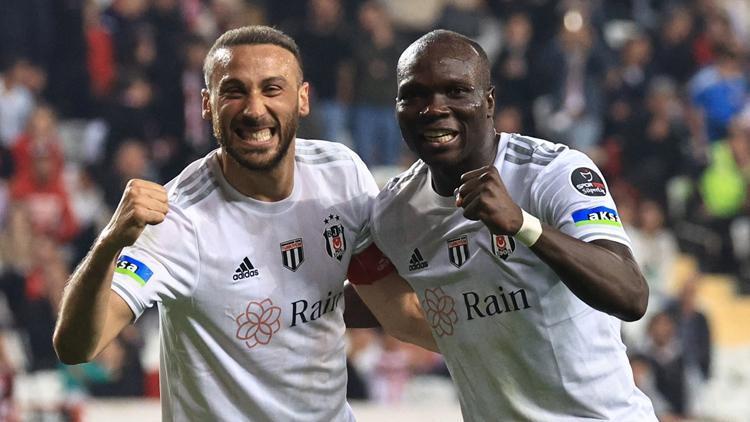 Beşiktaş’ta şampiyonluk primi 100’er bin dolar