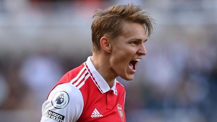 Martin Odegaard, Arsenal’ı sırtlıyor