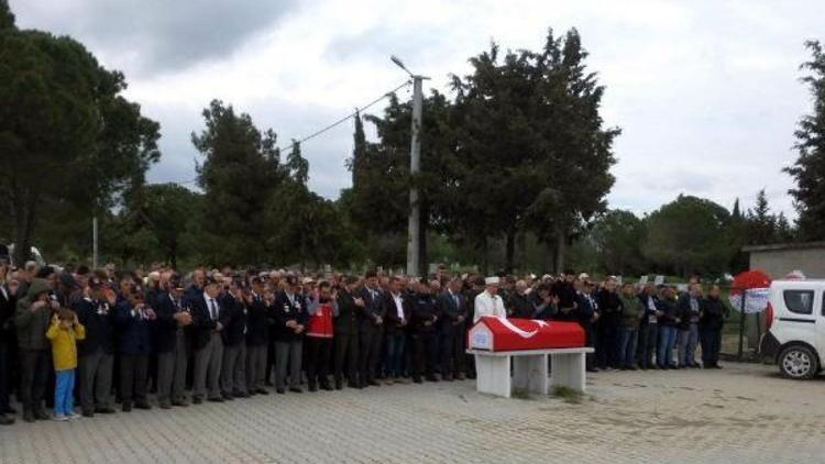 Kıbrıs gazisi Hata, son yolculuğuna uğurlandı