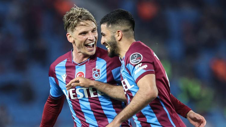 Trabzonspor evde bambaşka Dışarıda hayal kırıklığı yaşayan Fırtına iç sahada daha güçlü