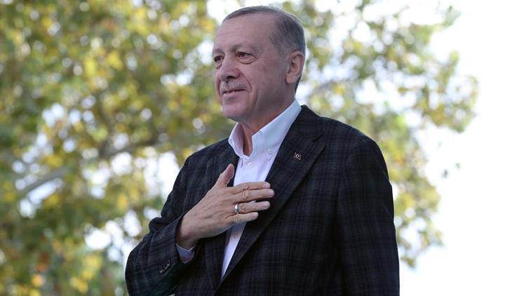 Cumhurbaşkanı Erdoğandan yeni mesaj: Her ne olursa olsun sandıkların başından ayrılmamalarını rica ediyorum