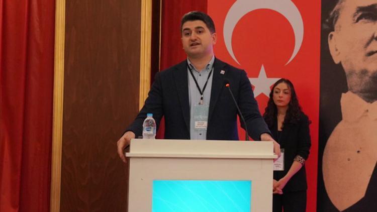 CHPli Onursal Adıgüzel istifa etti