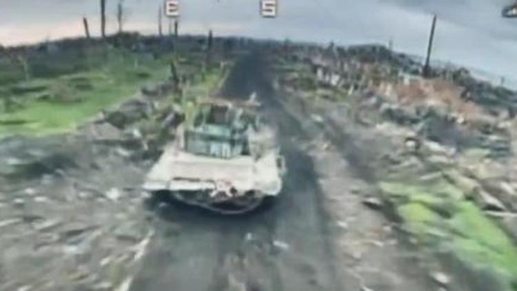 Ukrayna’ya ait intihar İHA’ları, Rus askeri araçlarını böyle vurdu