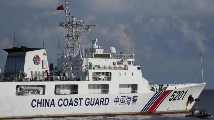 Çin balıkçı gemisi Hint Okyanusunda alabora oldu: 39 kişi aranıyor