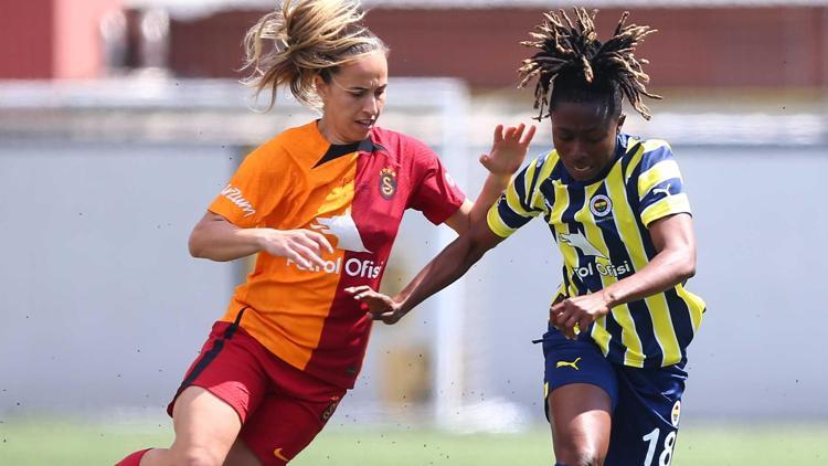 Galatasarayı geçen Fenerbahçe finale yükseldi (Kadın Futbol Süper Liginde finalin adı belli oldu)