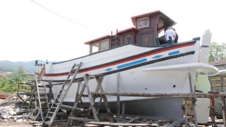 Osmanlıya gemi üretilen ilçede 52 yıl sonra turizm amaçlı ‘çektirme tekne’ yapıldı