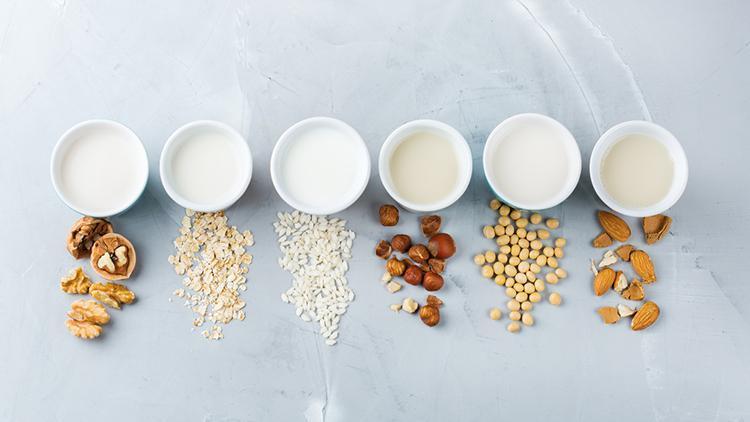 SÜT DOSYASI | İnek sütü sağlığa zararlı mı Popüler olan bitkisel sütler göründüğü kadar masum mu | 7 SORU 7 YANIT