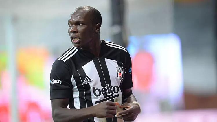 Aboubakar: Beşiktaş’tan önce M. United ve Atletico ile görüştüm