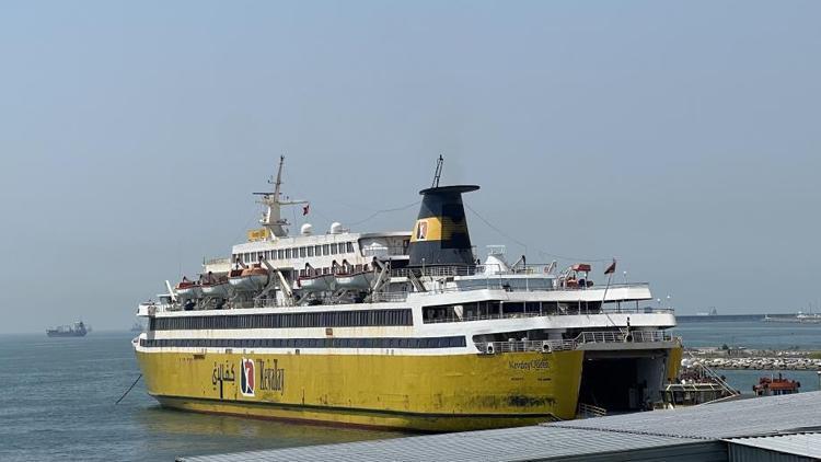 Libya ile ikili ticareti hızlandıracak gemi İstanbula yanaştı