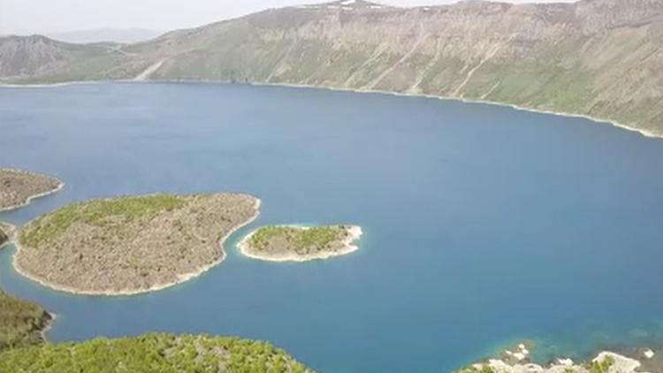 Dünyanın en büyük ikinci krater gölü Turizme açıldı