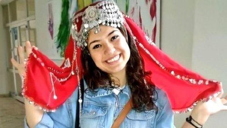 Şehit Aybüke öğretmen, kabri başında anıldı