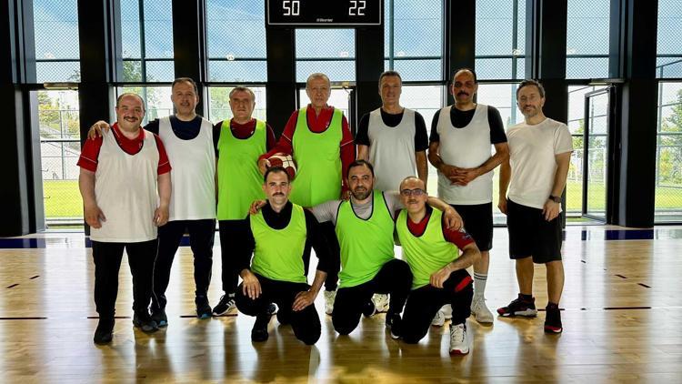 Gençlik ve Spor Bakanı Bak paylaştı Cumhurbaşkanımız ile basketbol maçlarına devam ediyoruz