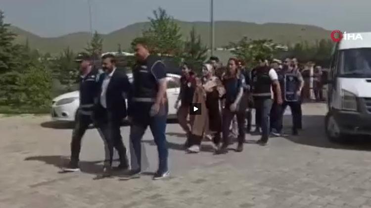 Patnos’ta aralarında belediye başkanının da bulunduğu 5 kişi tutuklandı
