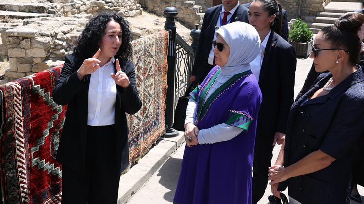 Emine Erdoğandan İçerişehir’e ziyaret: Hayranlık duymamak elde değil
