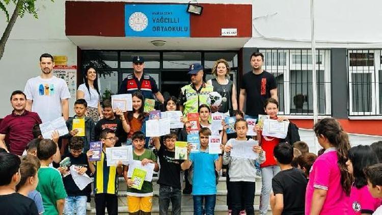 Somada jandarmadan öğrencilere trafik eğitimi