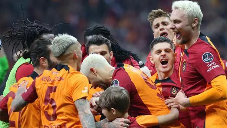 Galatasarayda rekor forma satışından 27 milyon TL gelir