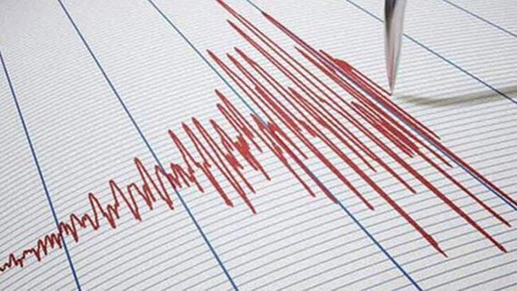 Adanada 4 büyüklüğünde deprem