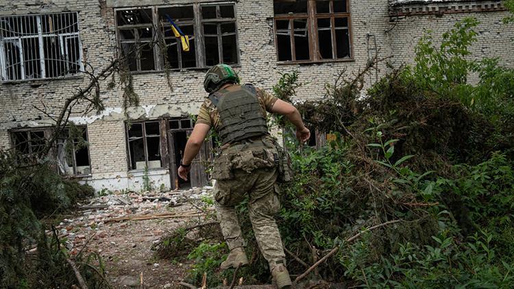 Rusya Ukrayna’ya hava saldırısı düzenledi