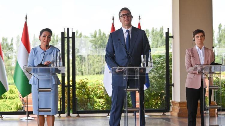 Sırbistan-Macaristan Stratejik İşbirliği Konseyinin ilk oturumu düzenlendi