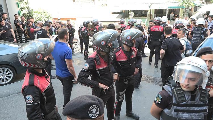 Şişlide düzenlenen Onur Yürüyüşünde iki kişi gözaltına alındı