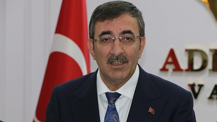 Cumhurbaşkanı Yardımcısı Yılmaz: Asrın felaketine, asrın dayanışmasıyla cevap veriyoruz