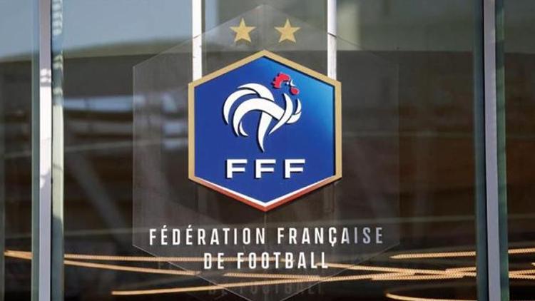 Fransa’da skandal karar Futbol federasyonunun başörtü yasağı onandı