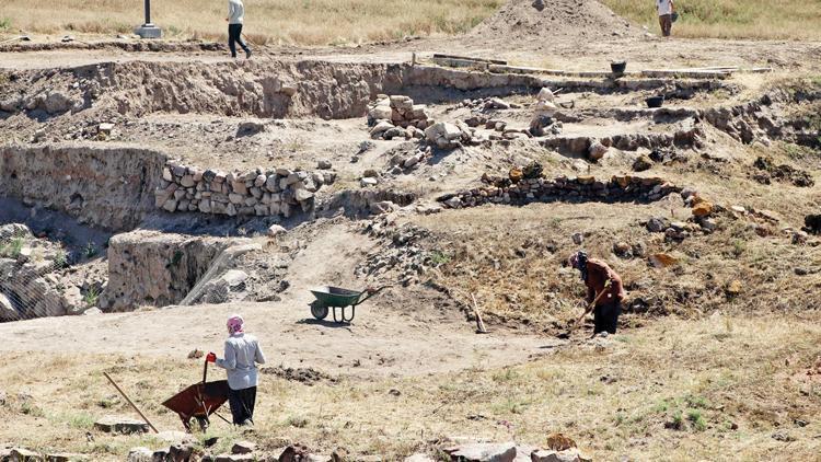 Kültepe’de kazılar 5 bin yıl sürecek