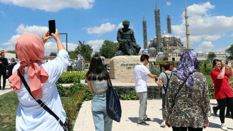 Edirneye, bayramda inanç ve gastronomi turizmi akını