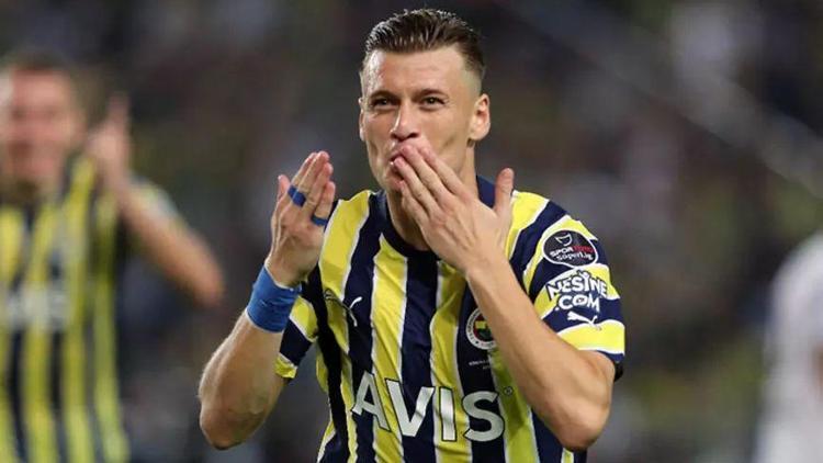 Ezgjan Alioski, Fenerbahçeye veda etti