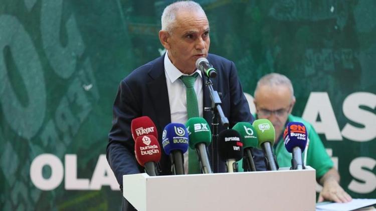 Bursaspor’un yeni başkanı Recep Günay oldu Gergin kongre...