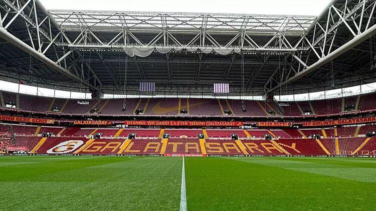 Galatasaraya 408 milyon TLlik sponsor geliri Geçen sezona göre 4.5 kat artış...