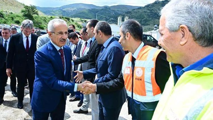 Bakan Uraloğlundan Kop Tüneli açıklaması: Konforlu ve güvenlik yolculuk yapılacak