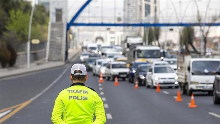 9 Temmuz Pazar trafiğe kapalı yollar || Bugün İstanbulda hangi yollar trafiğe kapalı olacak Emniyet Müdürlüğü duyurdu