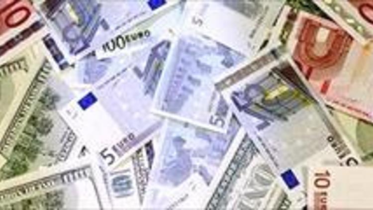 Euro, doları sallıyor