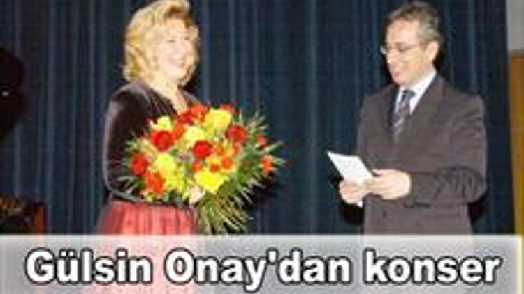 Gülsin Onaydan muhteşem konser