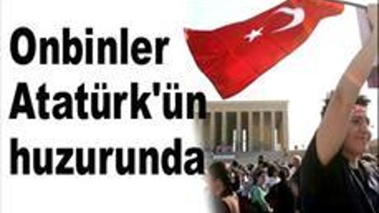 ONBİNLER ANITKABİRDE