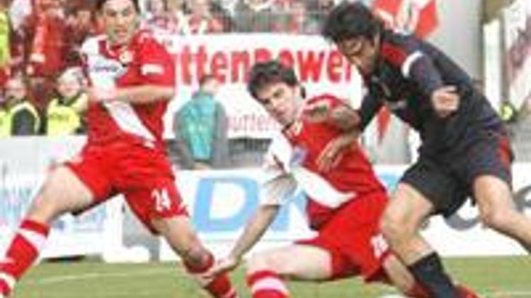 Bayerne Cottbus darbesi: 2-0