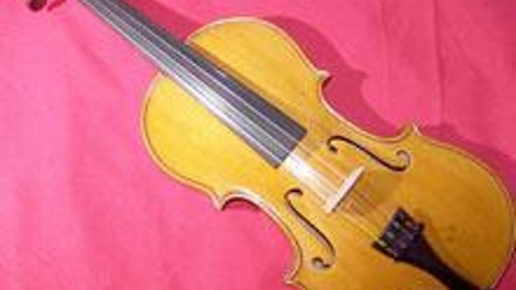 Stradivarius kemana bir servet ödendi