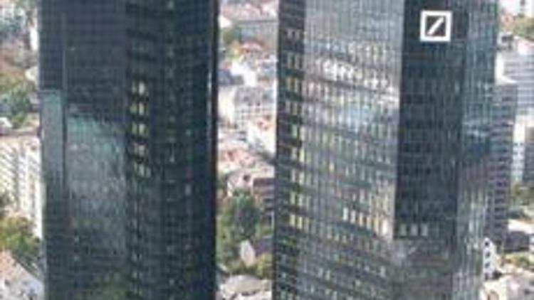 Deutsche Bank zarar etti