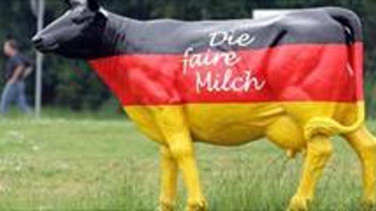 Almanyada süt krizi yolda