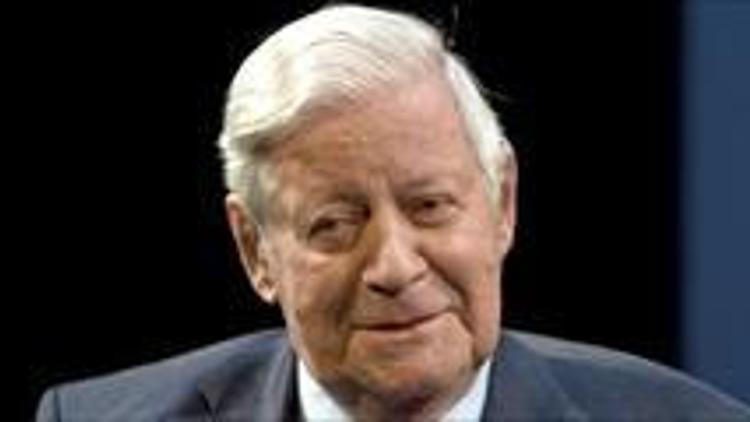 Helmut Schmidt 90 yaşında