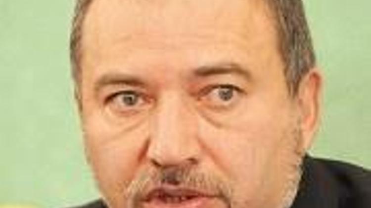 Lieberman ‘diplomatik embesil’