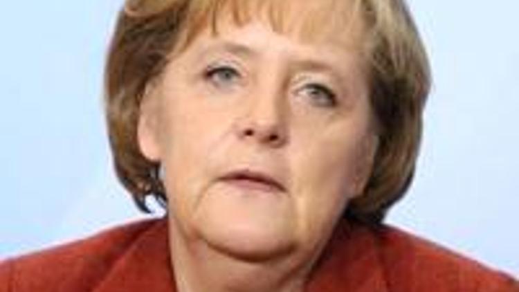Elitler Merkeli sildi